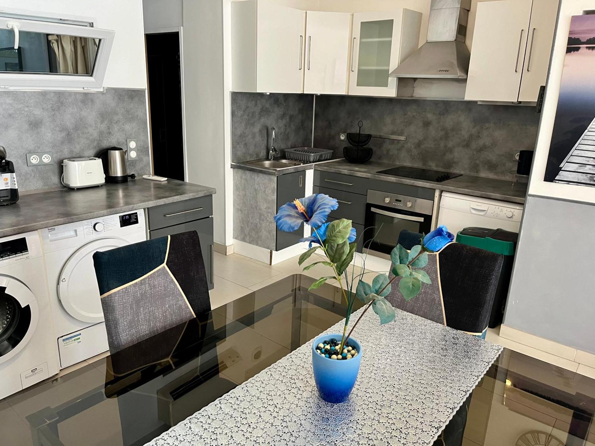 Duplex Les Pins Proche *