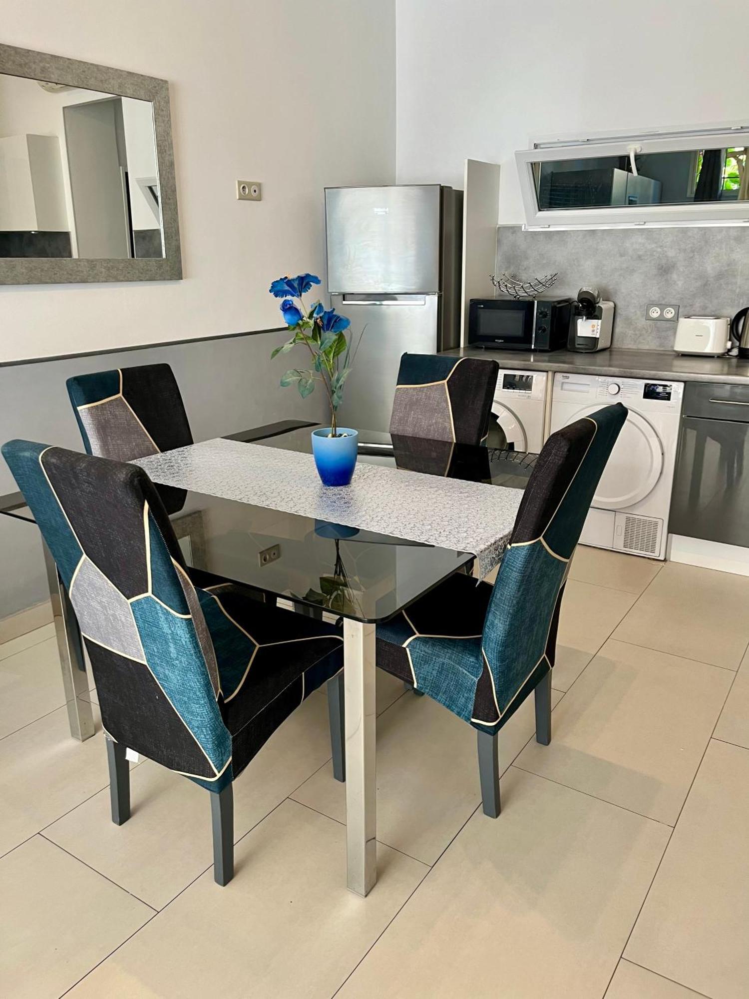 Duplex Les Pins Proche Apartment Juan-les-Pins